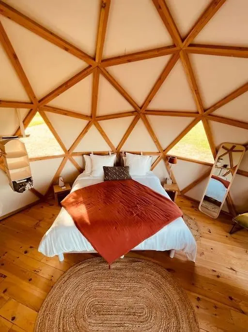 Tente de luxe Dome Insolite Cedre Jacuzzi Et Petits Dejeuners Inclus Lagraulet-du-Gers France