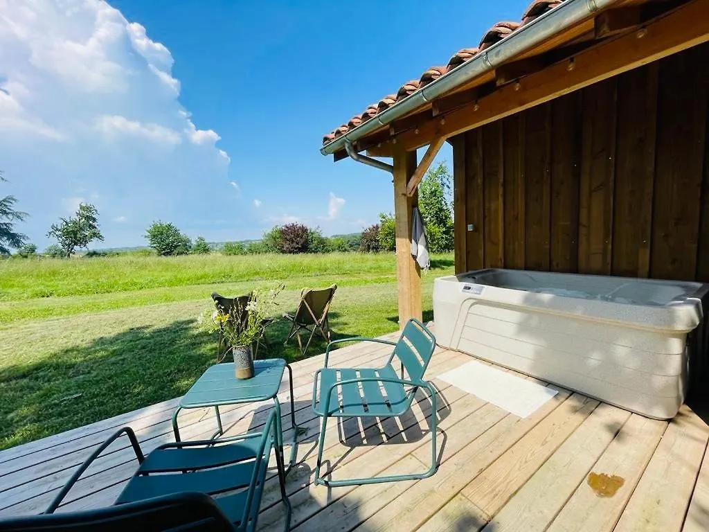 Dome Insolite Cedre Jacuzzi Et Petits Dejeuners Inclus Lagraulet-du-Gers Tente de luxe